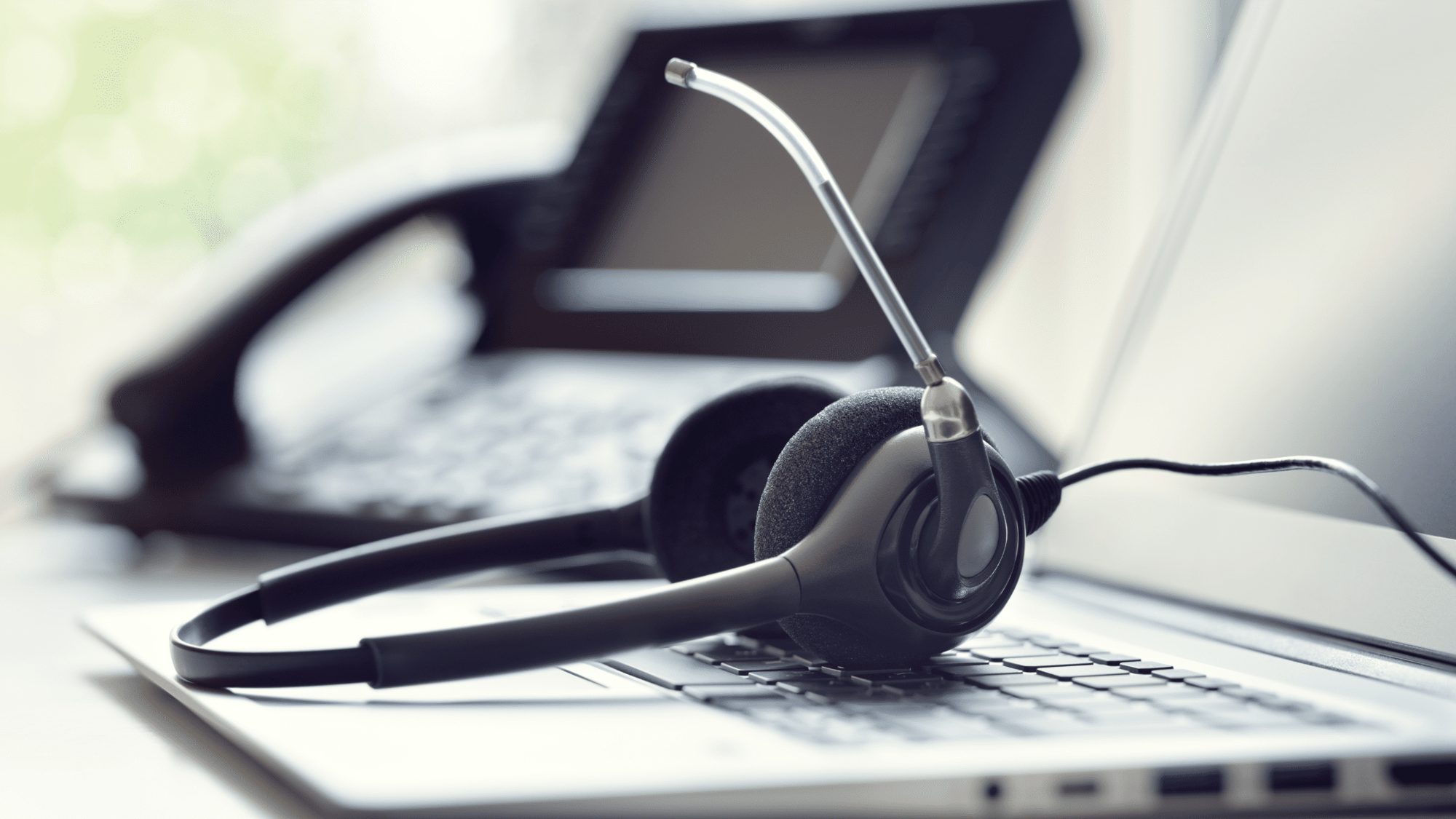 headset on keyboard